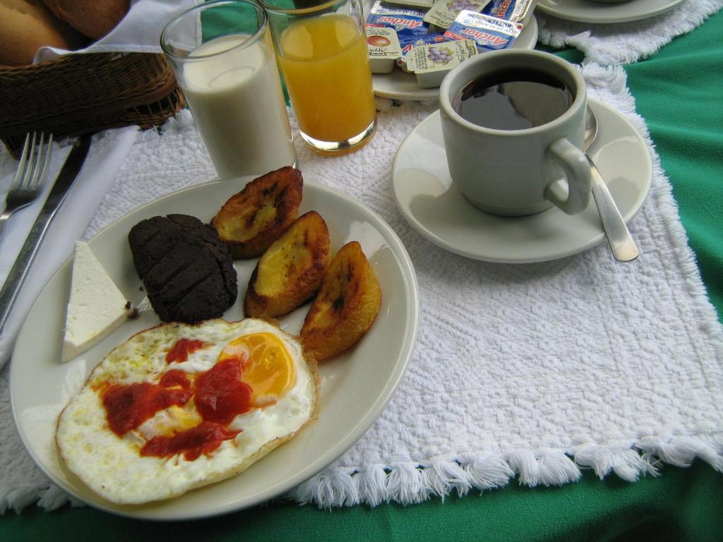 Hotel Posada De Maria Antigua Kültér fotó